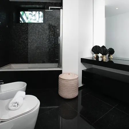 아파트 Banana By Atlantic *