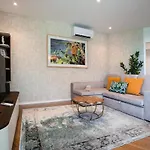 Banana By Atlantic Apartment *