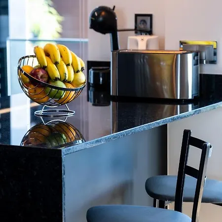 Apartment Banana By Atlantic *
