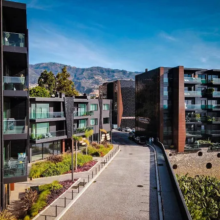 Banana By Atlantic Apartman *